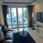 Grand Avenue Pattaya, Luxury Condo, 50Sqm, Pool View