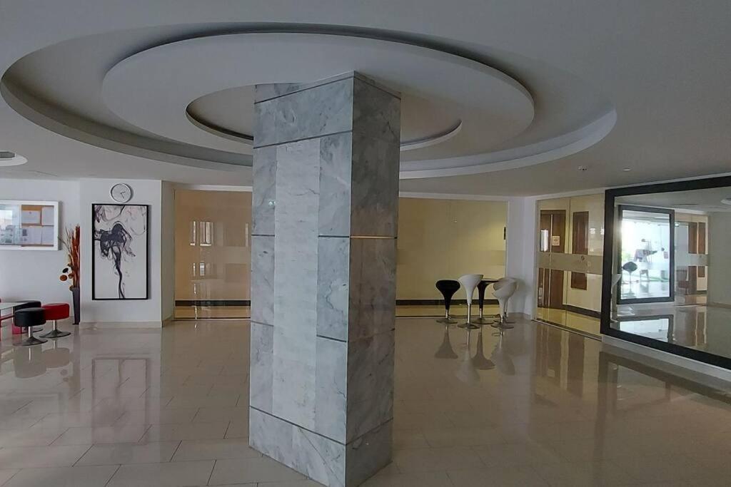 Apartment Grand Avenue Pattaya, Luxury Condo, 50sqm, Pool View